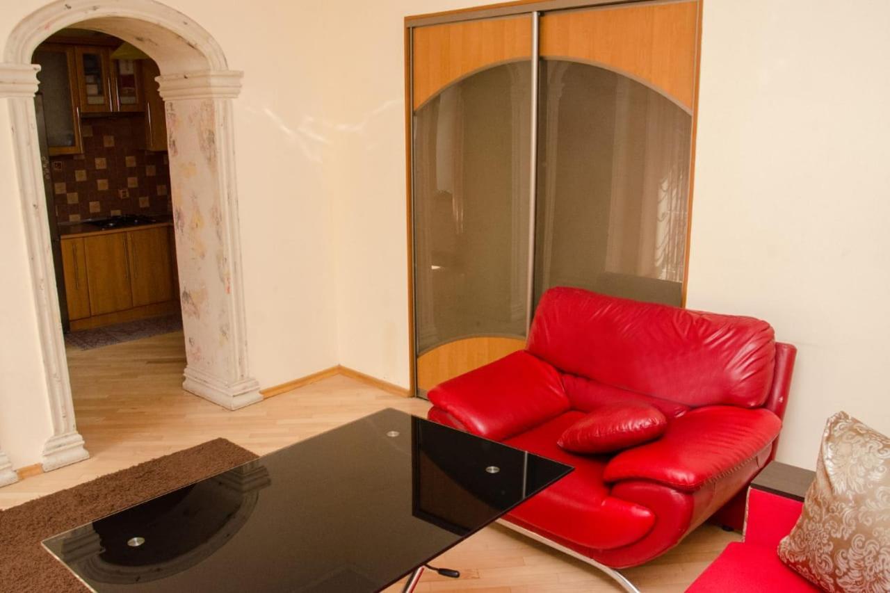 Svobody Avenue Apartment Lviv Buitenkant foto